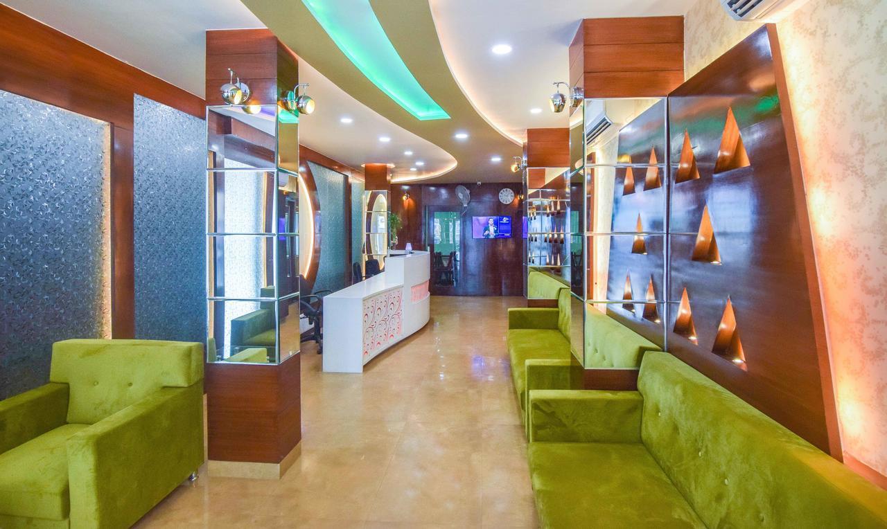 Hotel Saffron Varanasi Exterior foto