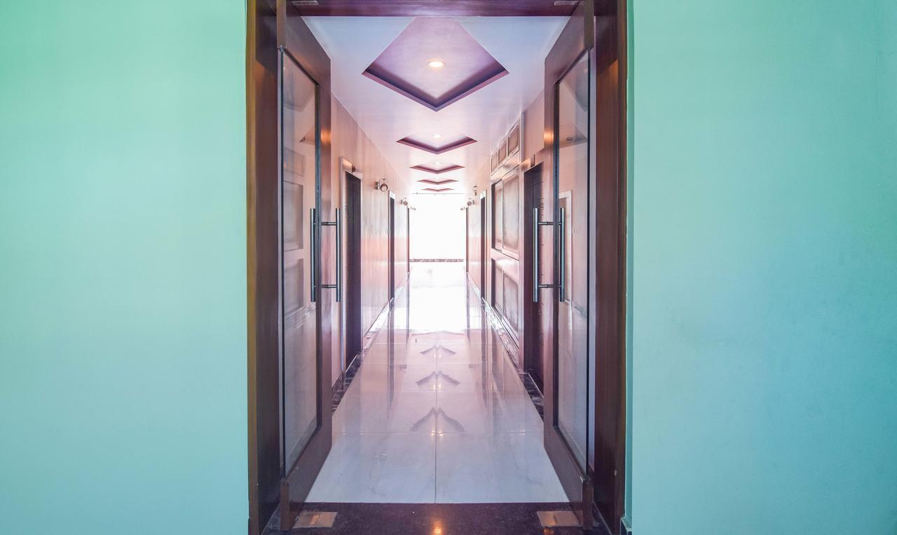 Hotel Saffron Varanasi Exterior foto