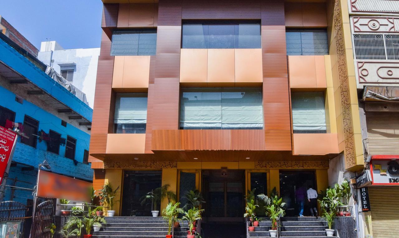 Hotel Saffron Varanasi Exterior foto